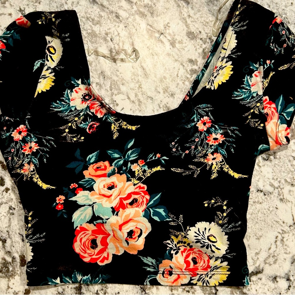 Floral crop top